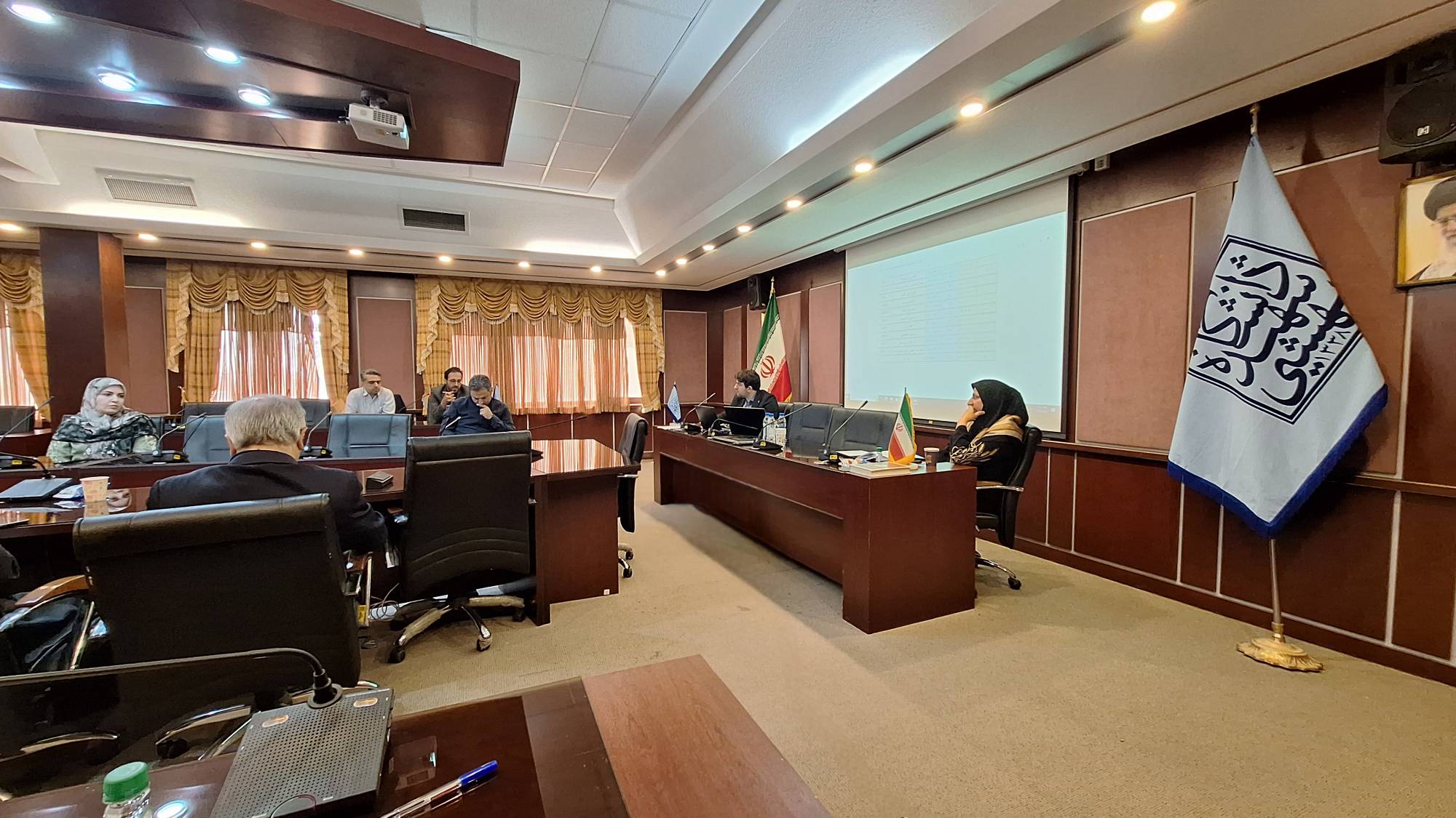 تصویر کوچک